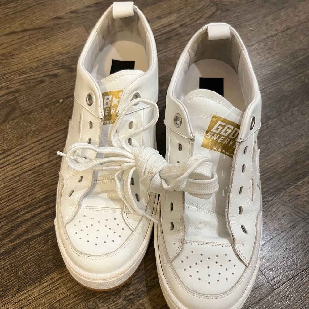 Authentic Golden Goose Yeah Sneakers, Low Tops